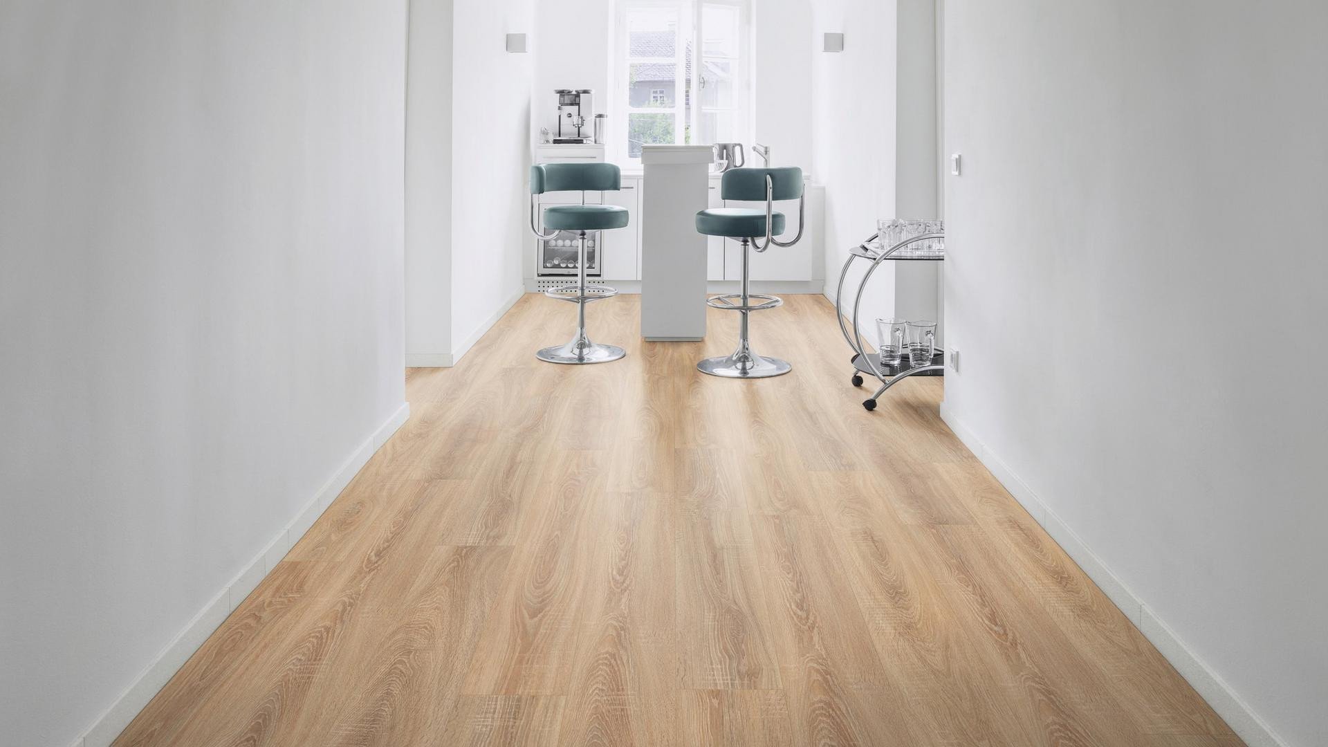 Ламінат Kaindl Дуб ROSARNO 37526 32 клас 8 мм